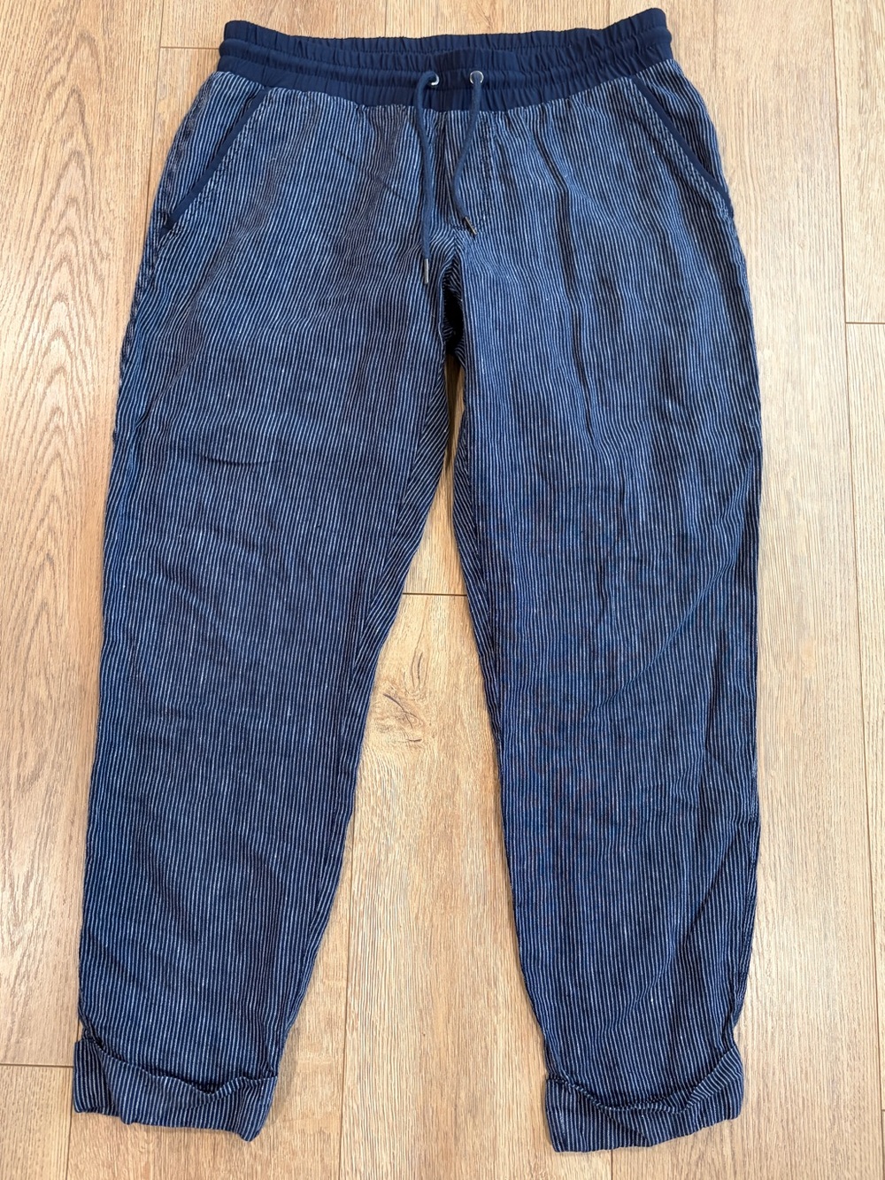Athleta Bali Linen Striped Ankle Pants Navy Blue Pull On Size 6